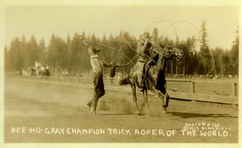 Bee Ho Gray roping with three lariats